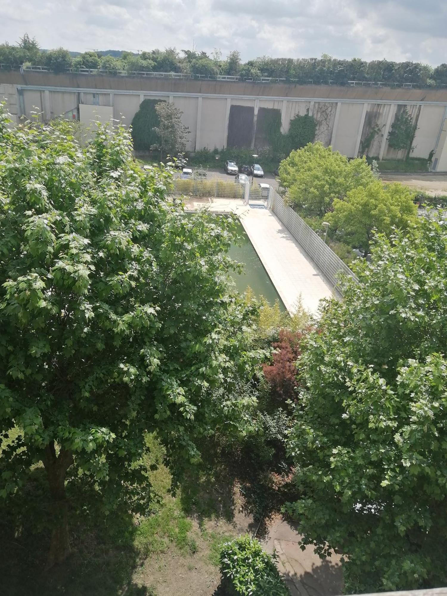 Fontenay-le-Fleury Parc St Cyr Avec Piscine Exterieure酒店 外观 照片